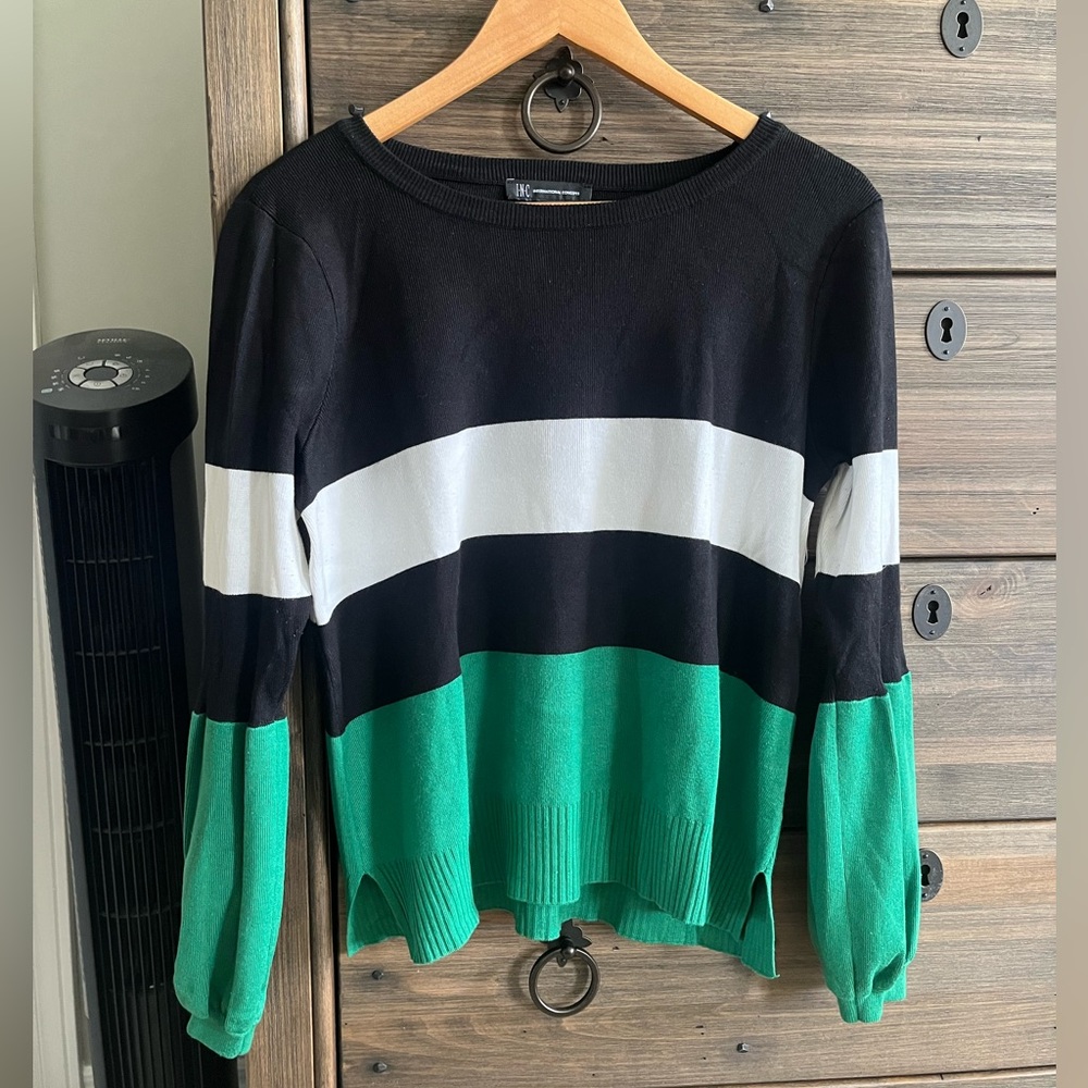 INC International Concepts Black, Green and White Crew Neck Sweater